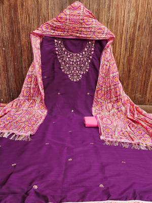 floral embroidered zari unstitched dress material 1
