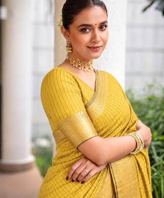 Women's yellow & golden zari woven kanjivaram style silk blend saree with blouse piece 2