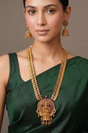 Gold plated ruby red temple necklace set