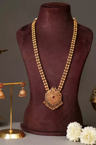 Gold plated ruby red temple necklace set