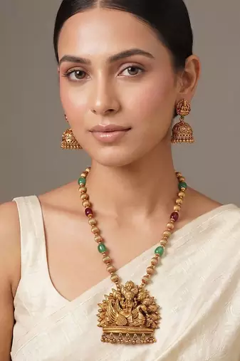 Gold plated lakshmi pendant temple necklace set
