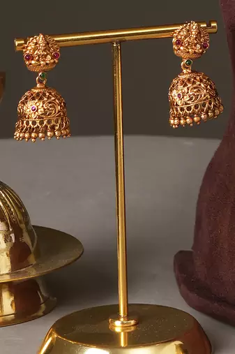 Gold plated lakshmi pendant temple necklace set