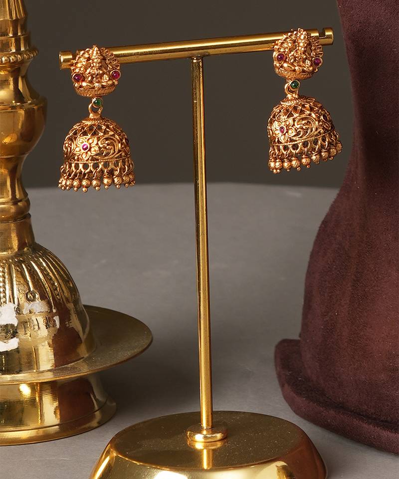 Gold plated lakshmi pendant temple necklace set