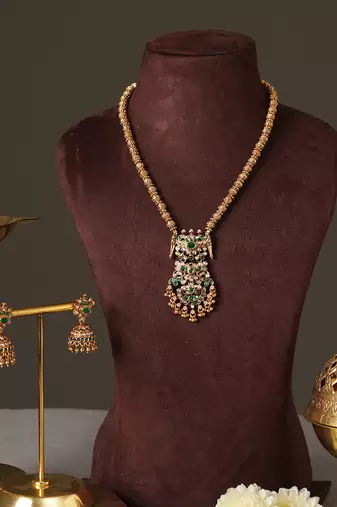 Gold plated green temple haar necklace set