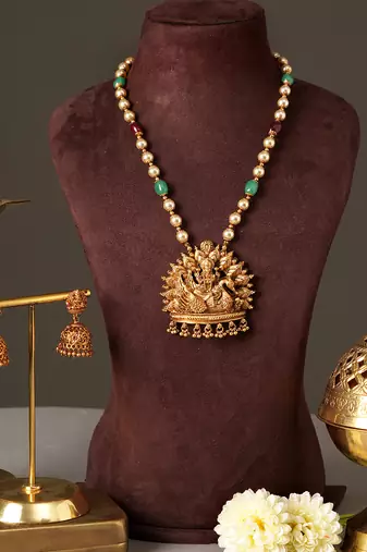 Gold plated temple haar necklace set