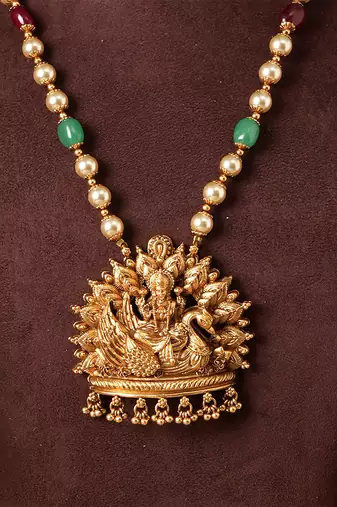 Gold plated temple haar necklace set