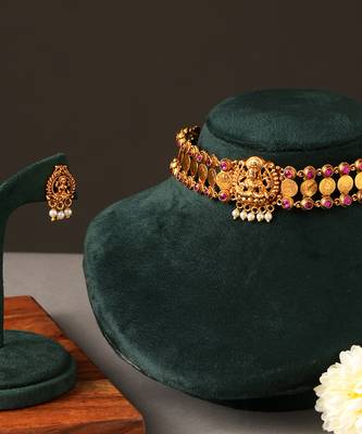 Gold plated ruby red lakshmi temple choker necklace set 3
