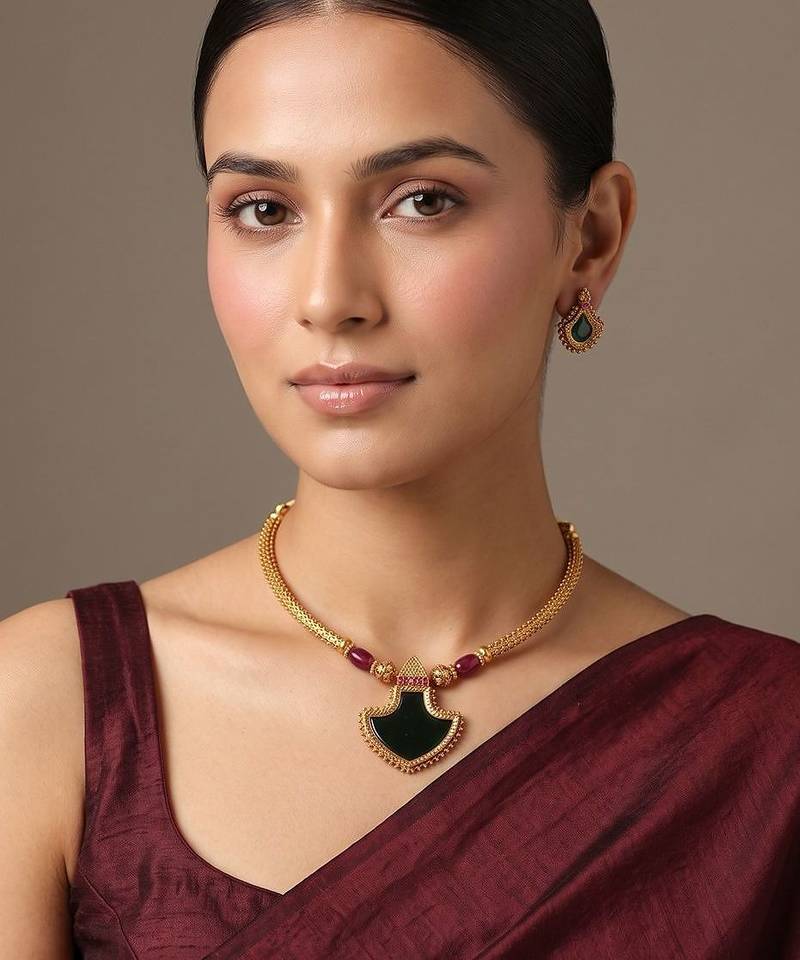 Gold plated heritage temple green choker necklace set