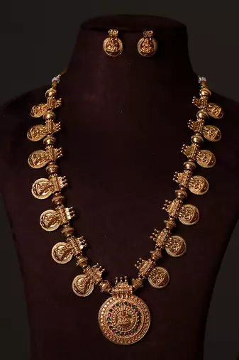 Gold plated royal nakshi temple chain necklace set