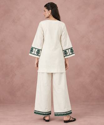 Ivory cream cotton flex embroidered kurta pant set 2