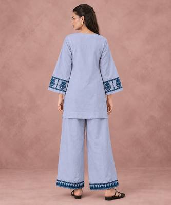 Dusty lavender cotton flex embroidered kurta pant set 2