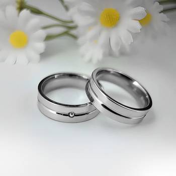 Fancy couple band finger ring jewellery for men & women(men - us 9, women - us 7) 2