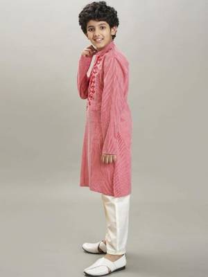 Boys ethnic motifs yoke design pure cotton kurta with pyjamas 3