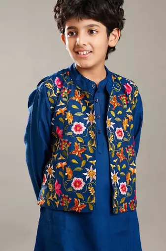 Boys solid kurta with pyjama & nehru jacket
