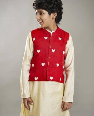 Boys embroidery mandarin collar kurta with pyjama & nehru jacket 2