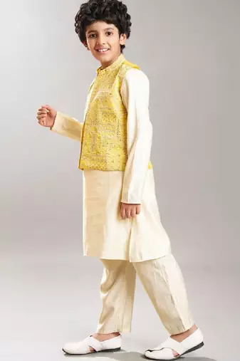 Boys printed regular kurta with pyjamas kurta sets with jacket