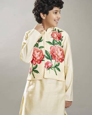 Boys printed regular kurta with pyjamas 2