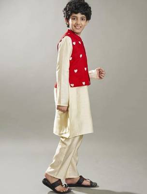 Boys geometric printed regular kurta set with a red embroidery jacket 2