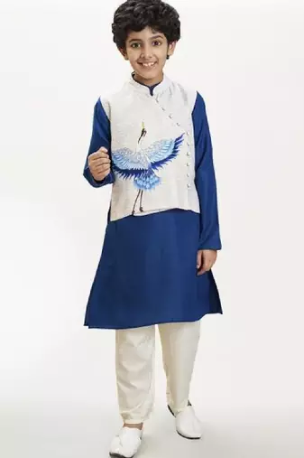 Boys printed mandarin collar regular kurta with pyjamas & nehru jacket