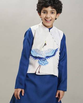 Boys printed mandarin collar regular kurta with pyjamas & nehru jacket 2