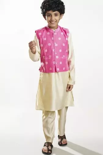 Boys mandarin collar kurta with pyjama & nehru jacket