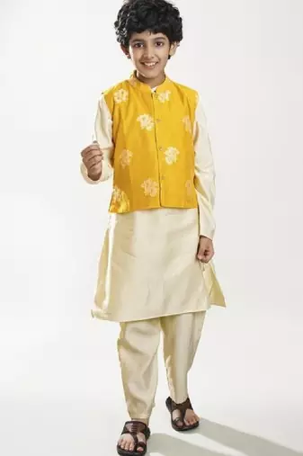 Boys solid kurta with pyjama & nehru jacket