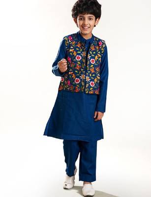 Boys band collar kurta with pyjamas & nehru jacket 1