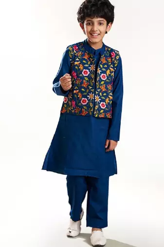 Boys band collar kurta with pyjamas & nehru jacket