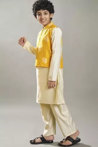 Boys floral printed kurta with pyjama & nehru jacket