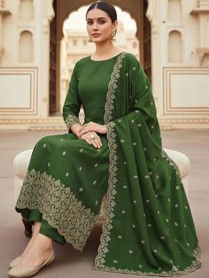 Embellished Unstitched Dress Material 5