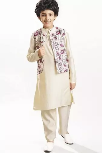 Boys long sleeve kurta & pyjamas with booti embroidery jacket