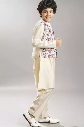 Boys long sleeve kurta & pyjamas with booti embroidery jacket