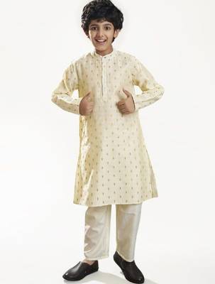 Boys ethnic motifs woven design mandarin collar straight kurta with pyjamas 1