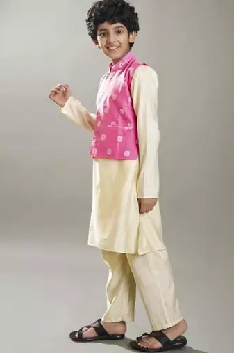 Boys printed kurta with pyjamas & nehru jacket