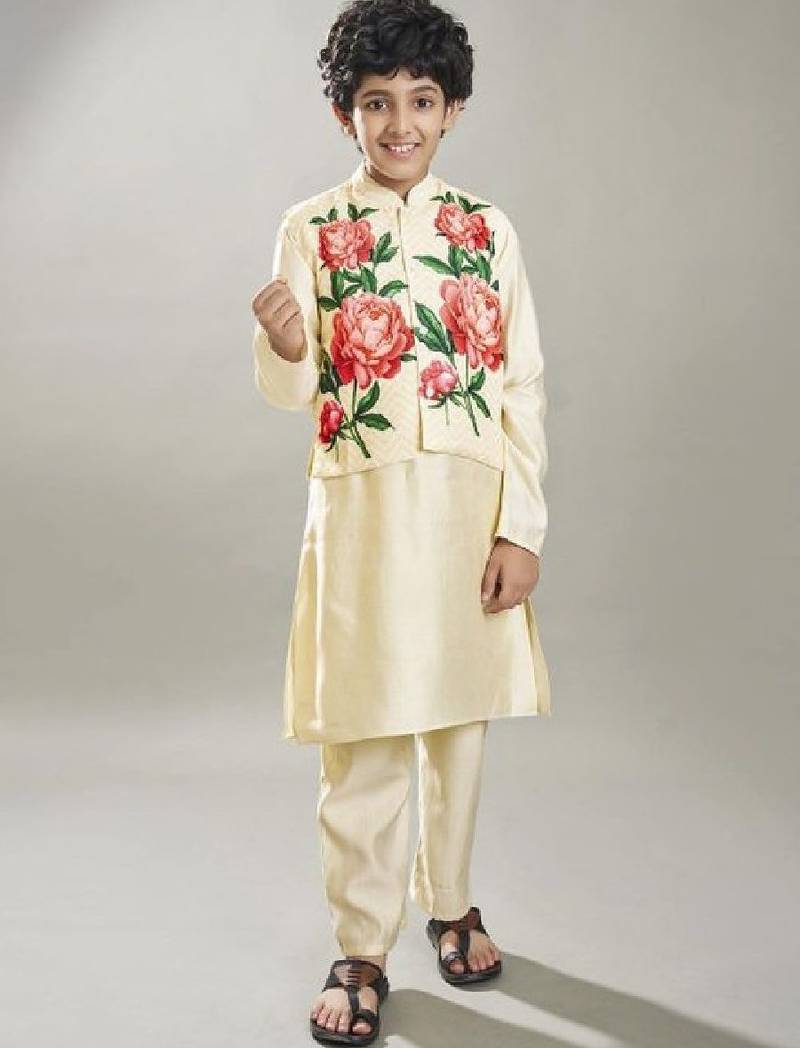 Boys printed mandarin collar kurta with pyjamas & jacket