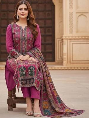 Embellished Unstitched Dress Material 5