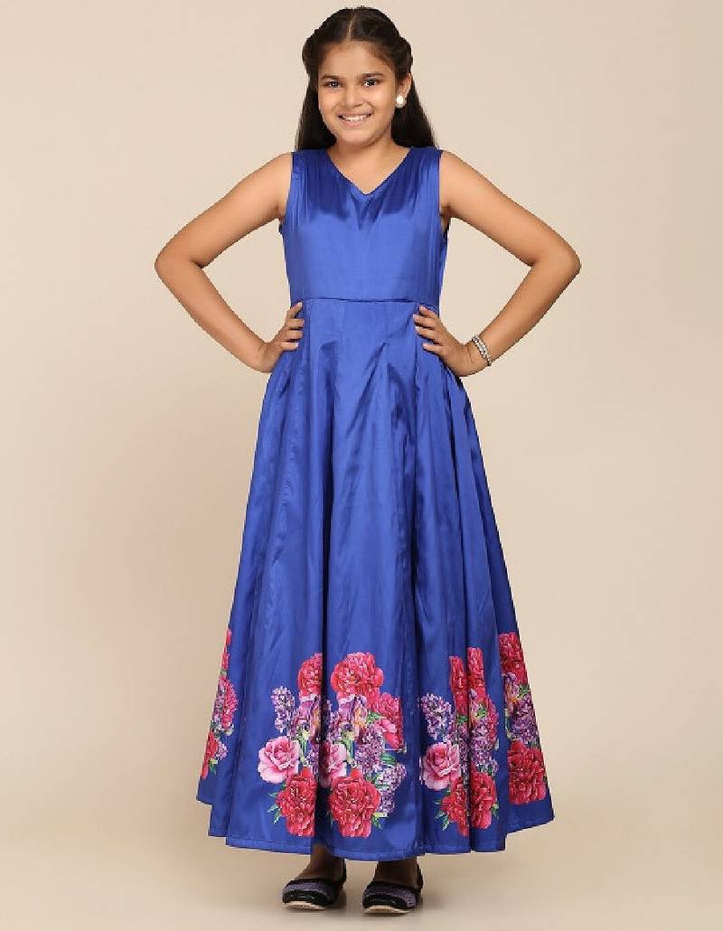Embroidered fit & flare maxi dress