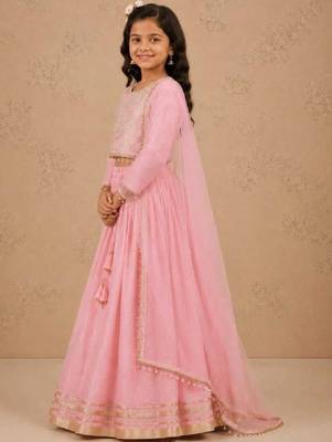 Girls embroidered thread work ready to wear lehenga & blouse with dupatta 3