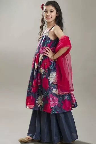 Girls floral printed regular kurta set and dupatta