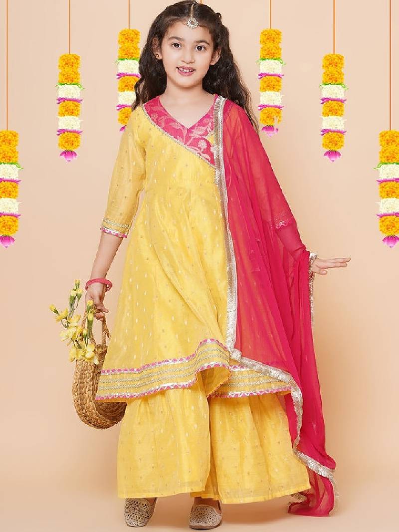 Girls ethnic motifs woven design anarkali kurta & sharara with dupatta