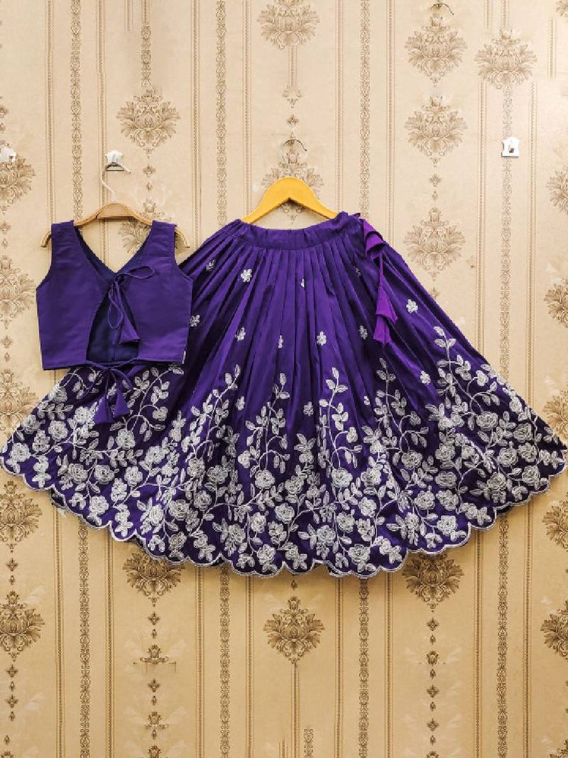 Girls embroidered zari work silk ready to wear lehenga & blouse