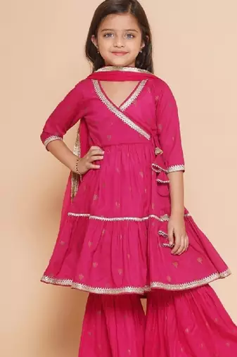 Girls ethnic motifs printed gotta patti tiered kurta with sharara