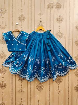 Girls floral embroidered silk zari ready to wear lehenga & blouse with dupatta 1