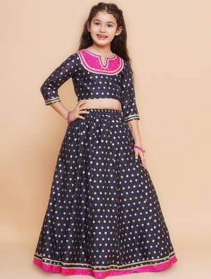 Woven design round neck ready to wear lehenga & blouse with dupatta 3