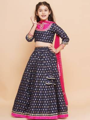 Woven design round neck ready to wear lehenga & blouse with dupatta 4