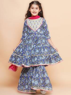 Girls floral printed regular pure cotton kurta with sharara & dupatta 1