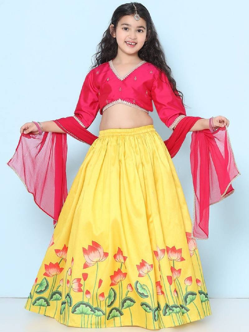 Girls embroidered v-neck ready to wear lehenga & blouse with dupatta