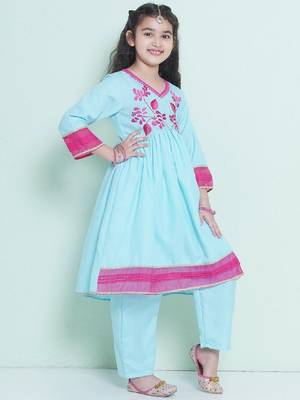 Girls floral embroidered sequinned anarkali kurta with trousers & dupatta 3