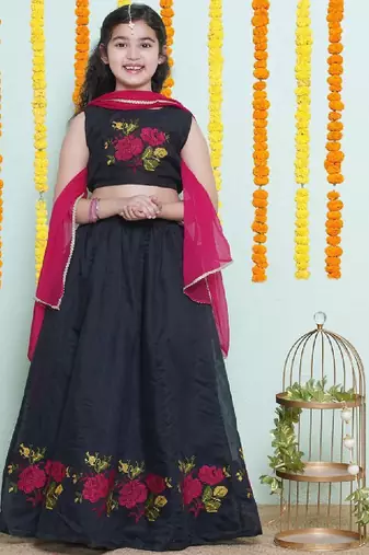 Girls embroidered thread work ready to wear lehenga & blouse with dupatta