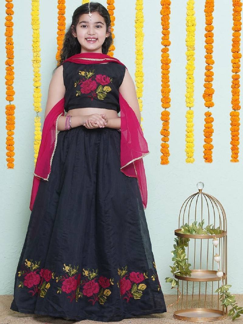 Girls embroidered thread work ready to wear lehenga & blouse with dupatta